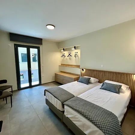 Sea & Town 2 Apartament Lixouri